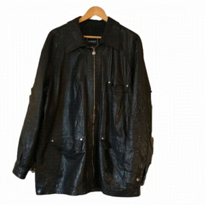 𝅺women’s black 2XL vintage Versace 3/4 length leather coat/ jacket.